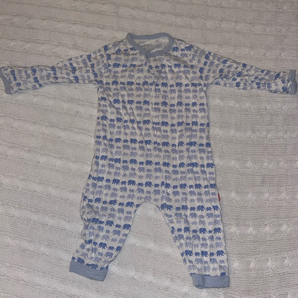 Magnetic me 0-3 onesie elephants boys girls gender neutral
